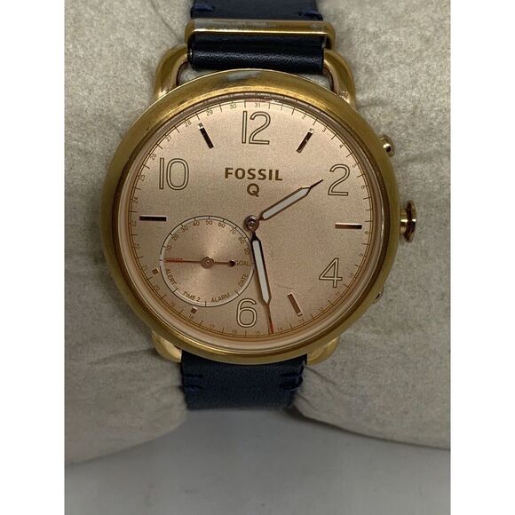 Fossil FTE1128 Unisex Blue Leather Analog Champagne Dial Quartz Watch HK842 - Picture 1 of 11